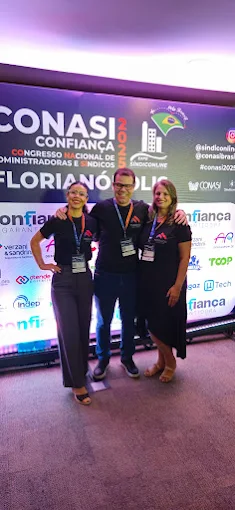 Equipe da Terraço Condomínios no CONASI, congresso de administradoras e síndicos em Florianópolis